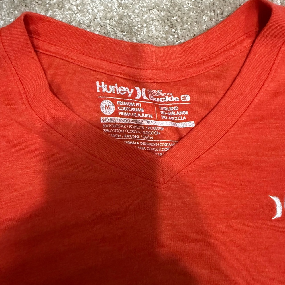 Hurley Men's Vibrant Red Short Sleeve Tee - Picture 2 of 2